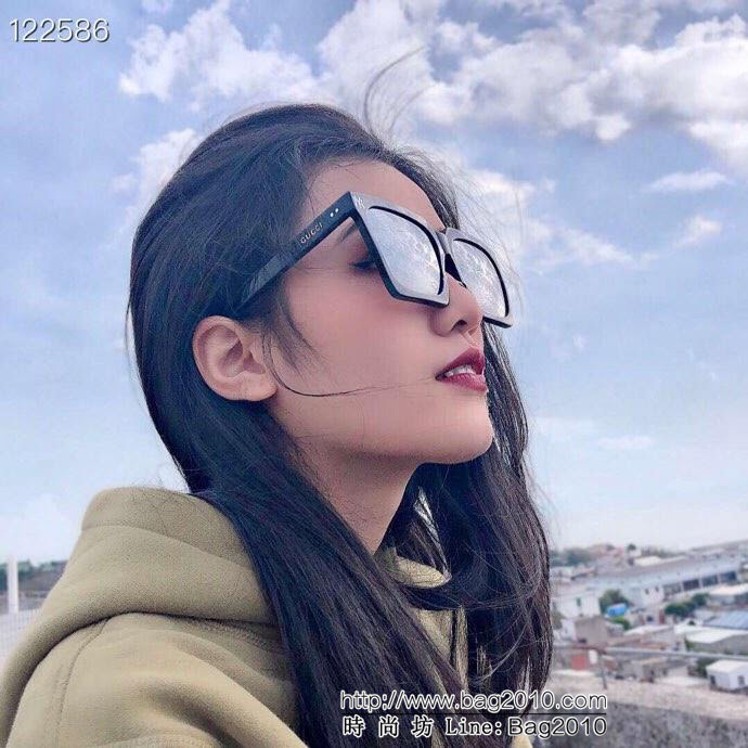 GUCCI古馳 NY合作版墨鏡 凹造型墨鏡 GG0468  lly1164